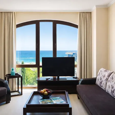Royal - Modern & Private In Center Sunny Ξενοδοχείο με διαμερίσματα 4*