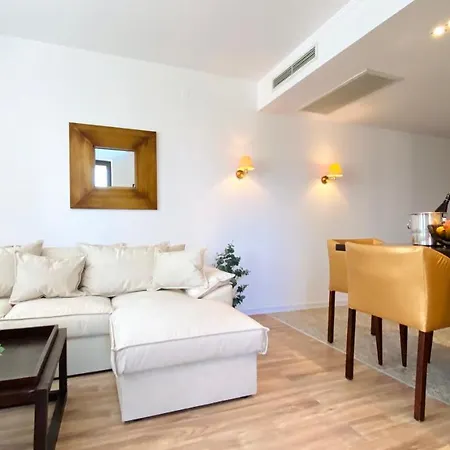 公寓式酒店 Royal - Modern & Private In Center Sunny