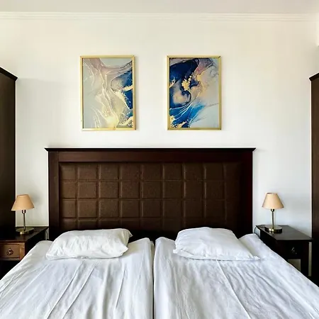 公寓式酒店 Royal - Modern & Private In Center Sunny 阳光海滩