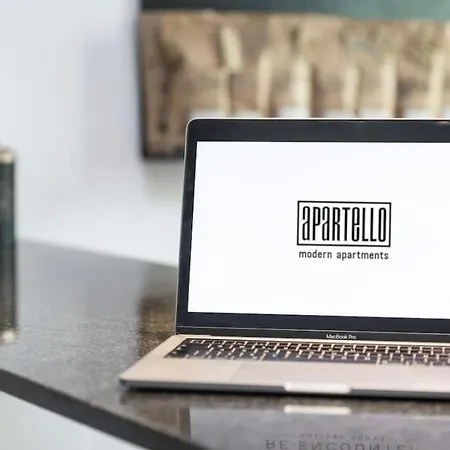 Royal - Modern & Private In Center Sunny 阳光海滩