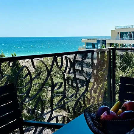 Aparthotel Royal - Modern & Private In Center Sunny