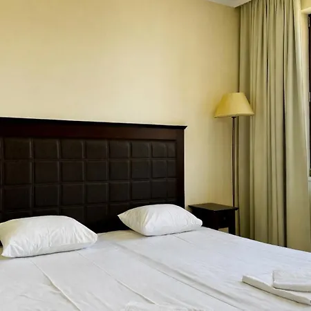 公寓式酒店 Royal - Modern & Private In Center Sunny 4*