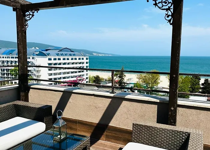 Royal - Modern & Private In Center Sunny Aparthotel