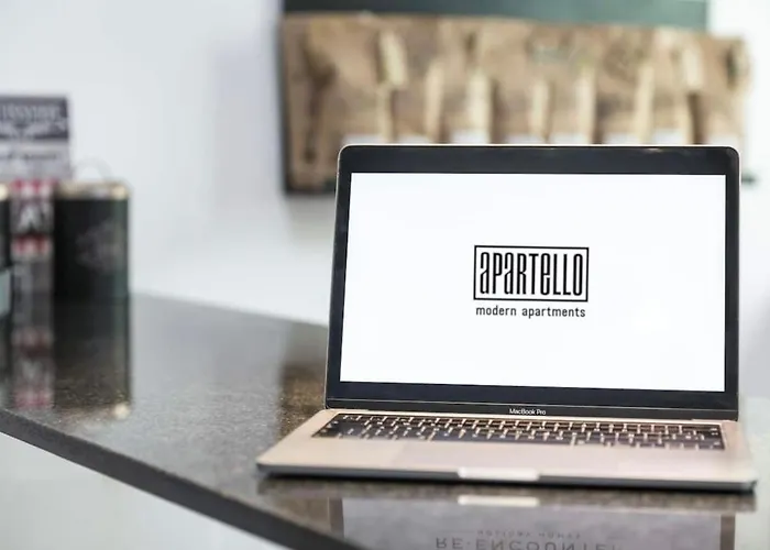 Royal - Modern & Private In Center Sunny Slantschew brjag