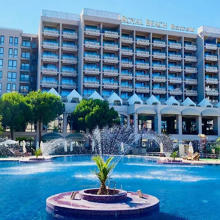 Royal - Modern & Private In Center Sunny Apartahotel