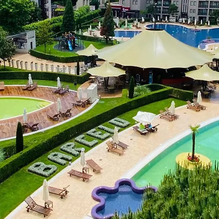 Royal - Modern & Private In Center Sunny *