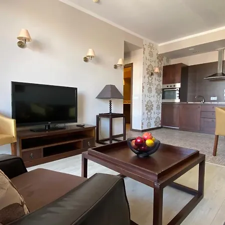 Royal - Modern & Private In Center Sunny Aparthotel