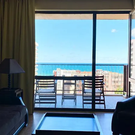 Royal - Modern & Private In Center Sunny