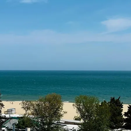 Royal - Modern & Private In Center Sunny Sunny Beach
