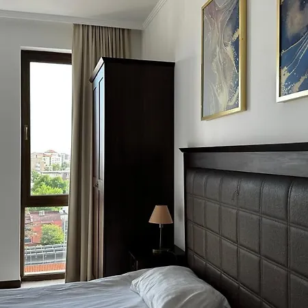 Apartahotel Royal - Modern & Private In Center Sunny Sunny Beach