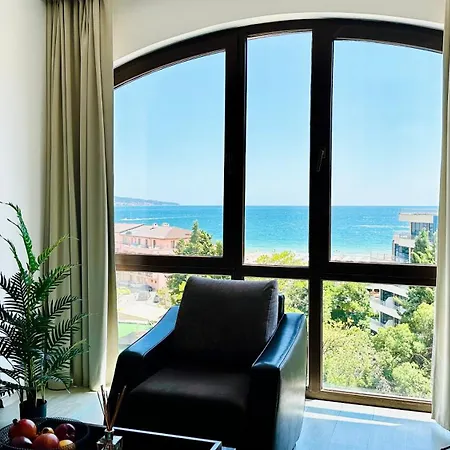 Apartahotel Royal - Modern & Private In Center Sunny Sunny Beach