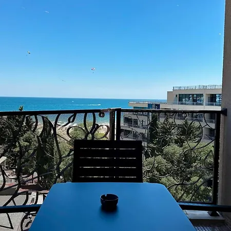 Apartahotel Royal - Modern & Private In Center Sunny Sunny Beach