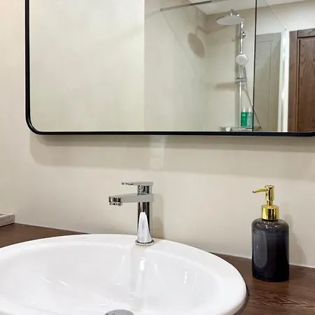 Ξενοδοχείο με διαμερίσματα Royal - Modern & Private In Center Sunny Σάνι Μπιτς