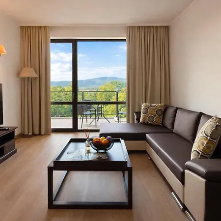 Royal - Modern & Private In Center Sunny ساني بيتش