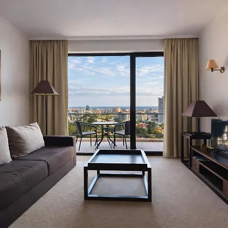 Apartmanhotel Royal - Modern & Private In Center Sunny 4*