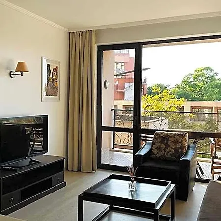 Royal - Modern & Private In Center Sunny Aparthotel Sluneční pobřeží