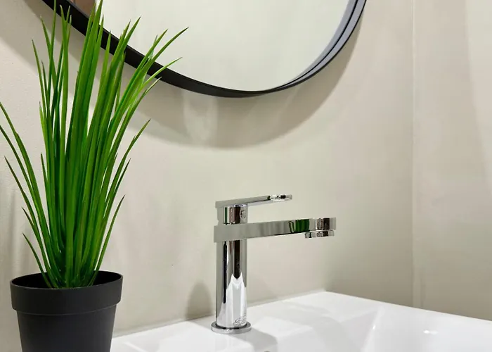 Royal - Modern & Private In Center Sunny 4*