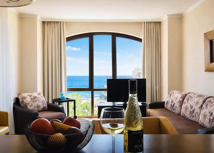 Royal - Modern & Private In Center Sunny Lejlighedshotel 4*