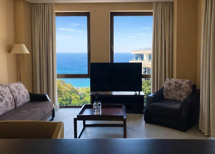 Royal - Modern & Private In Center Sunny Aparthotel Sunny Beach