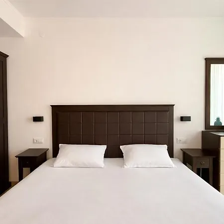 Aparthotel Royal - Modern & Private In Center Sunny Sluneční pobřeží