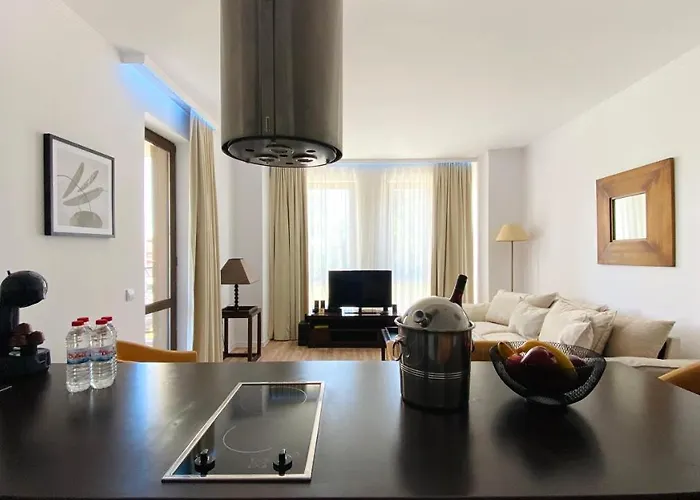 Royal - Modern & Private In Center Sunny 4* Сонячний Берег