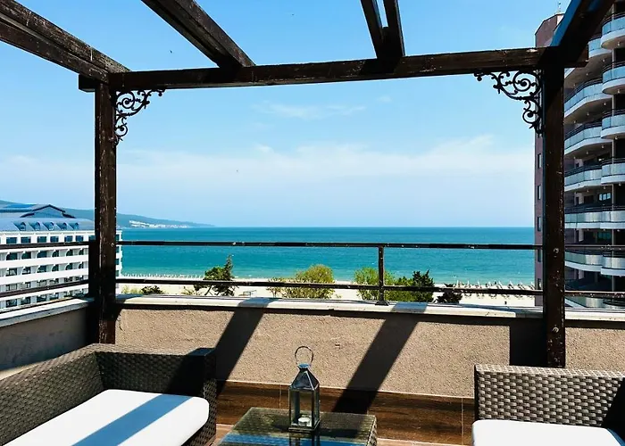 Royal - Modern & Private In Center Sunny Апарт-готель