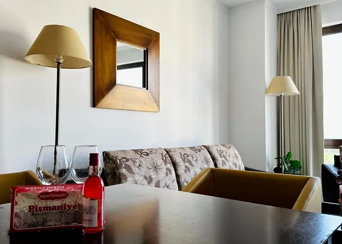 Апарт-готель Royal - Modern & Private In Center Sunny