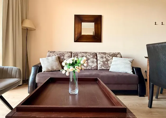 Hotel apartamentowy Royal - Modern & Private In Center Sunny 4*