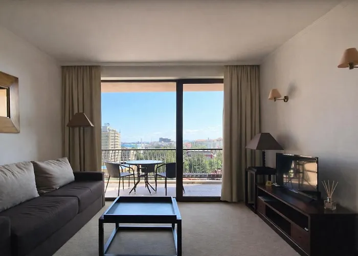 Royal - Modern & Private In Center Sunny Апарт-готель